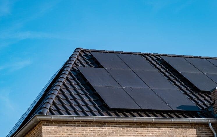 Solar Panels & Battery Storage
